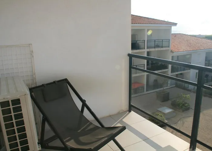 T3 Vue Mer 100M De La Plage Wifi Et Parking