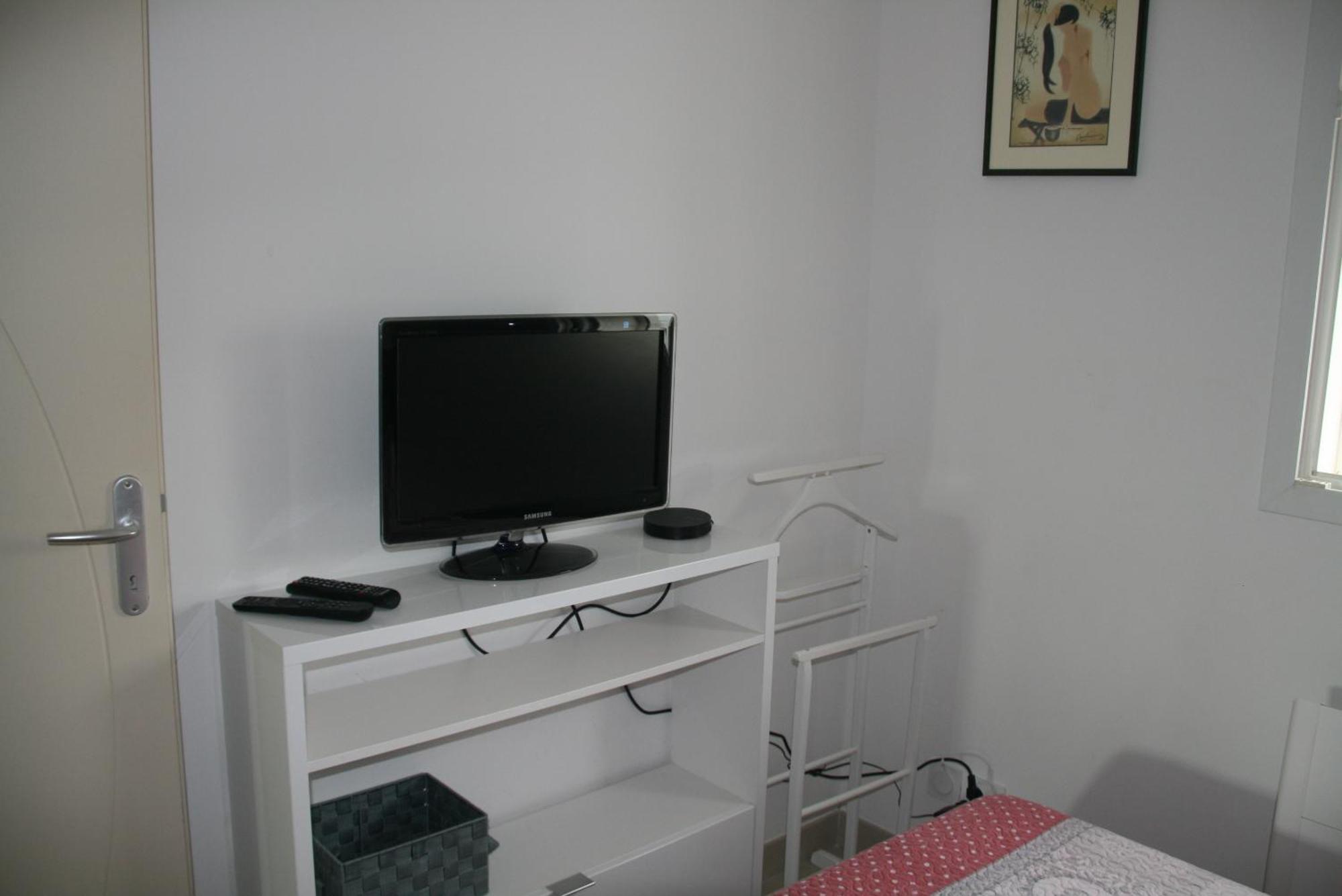 T3 Vue 100m De La Wifi Et Parking *